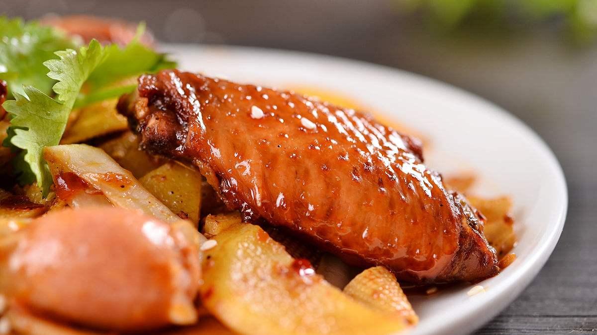 可乐鸡翅的制作方法:简单三步做出餐厅级美味,新手也能零失败 可乐鸡翅的制作方法:简单三步做出餐厅级美味,新手也能零失败