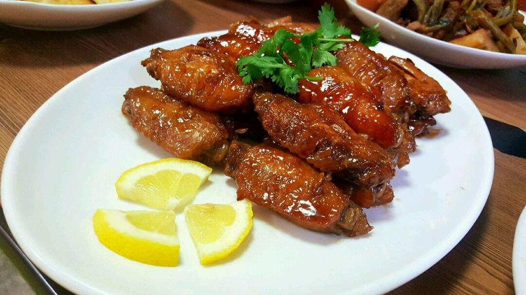 可乐鸡翅的制作方法:简单三步做出餐厅级美味,新手也能零失败 可乐鸡翅的制作方法:简单三步做出餐厅级美味,新手也能零失败