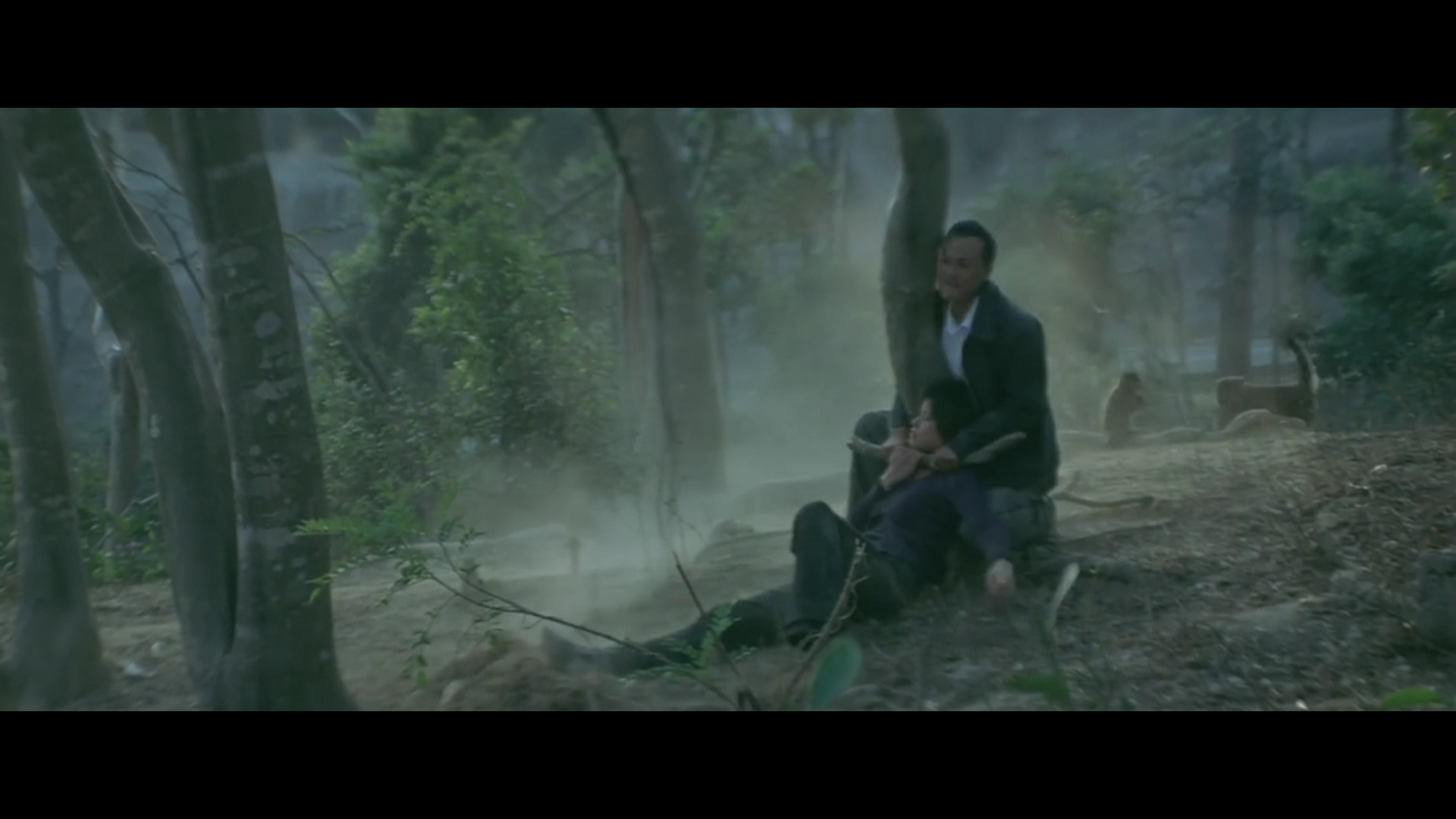 新世界电影深度解析:如何从黑帮权力游戏中领悟职场生存智慧与身份认同 新世界电影深度解析:如何从黑帮权力游戏中领悟职场生存智慧与身份认同